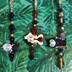 Ursula, Cruella De Vil & Maleficent roach clip